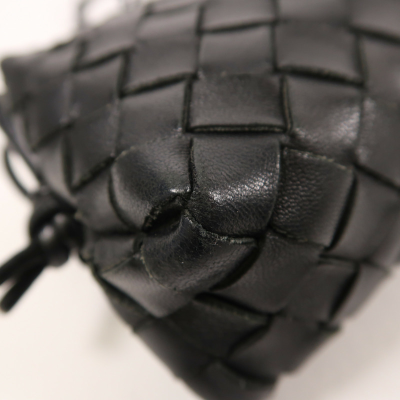 BOTTEGA VENETA 牛皮皮革Mini Loop Camera Bag金扣肩背袋-9