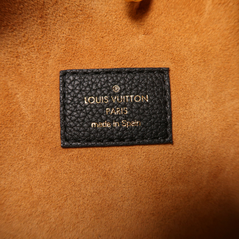 LOUIS VUITTON 牛皮皮革Low Key Hobo PM金扣肩背袋-5