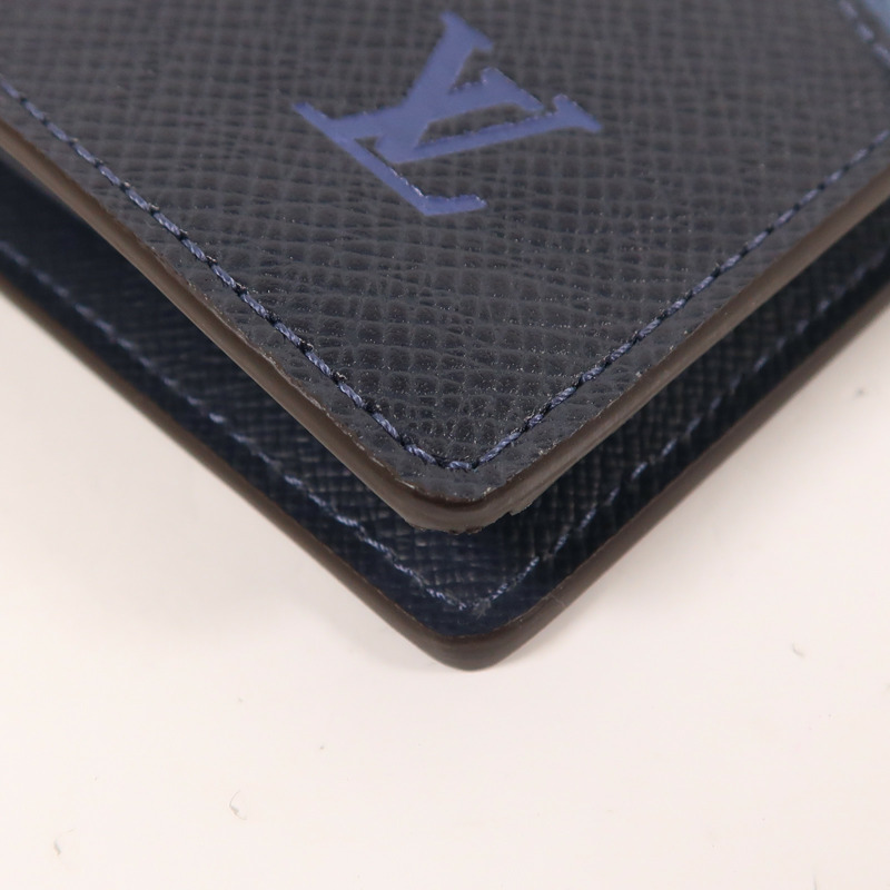 LOUIS VUITTON Taiga Long Wallet銀扣長錢包-9
