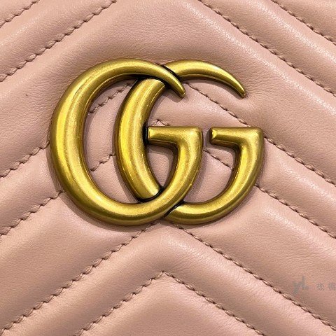 GUCCI包包 GG Marmont 粉牛皮山型紋相機包447632-8