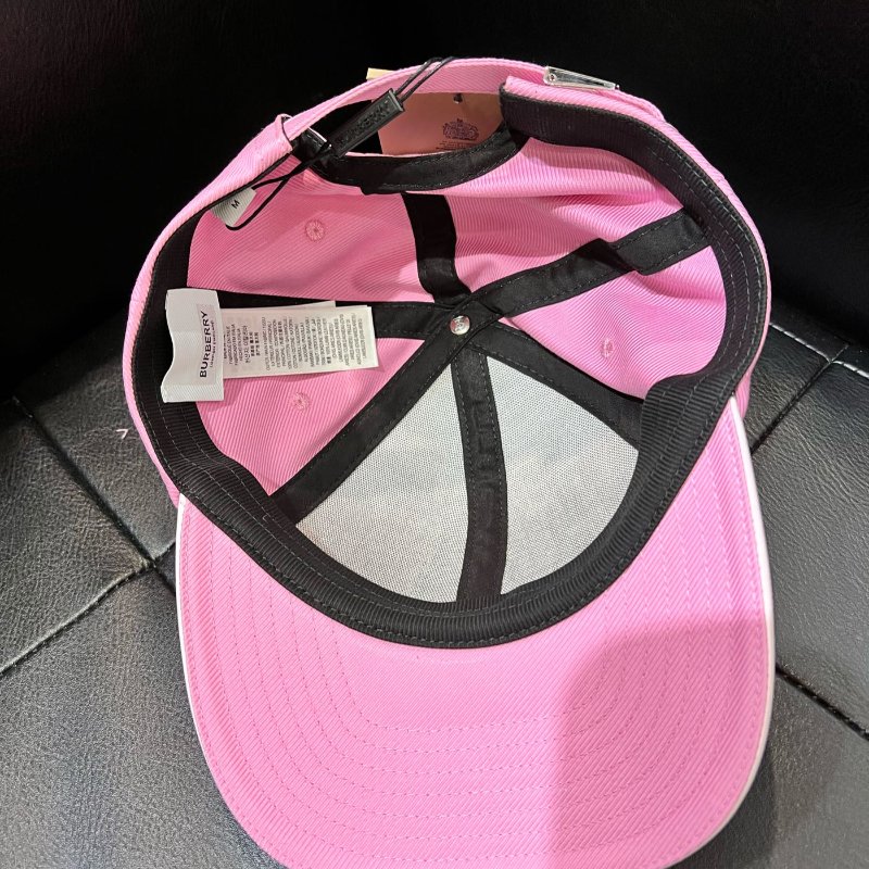 💎Han's house精品服飾💎BURBERRY 刺繡字 帽子 義大利製 ~現貨 原價14900-5