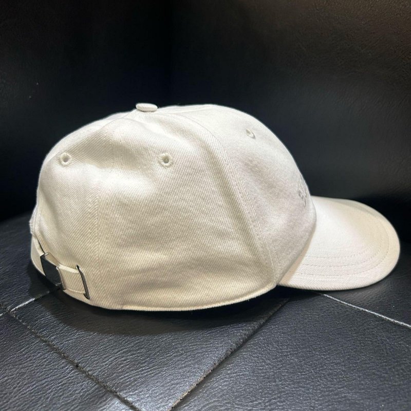 💎Han's house精品服飾💎BURBERRY 刺繡字 格紋 帽子 義大利製 現貨 原價14900-7