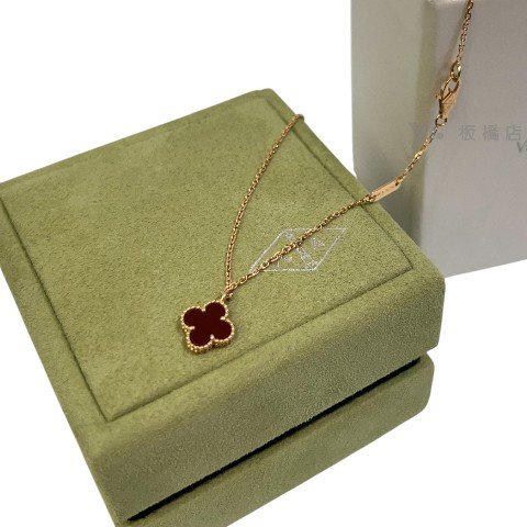 梵克雅寶項鍊 Sweet Alhambra系列18K金紅玉髓項鍊VCARN59M00-4