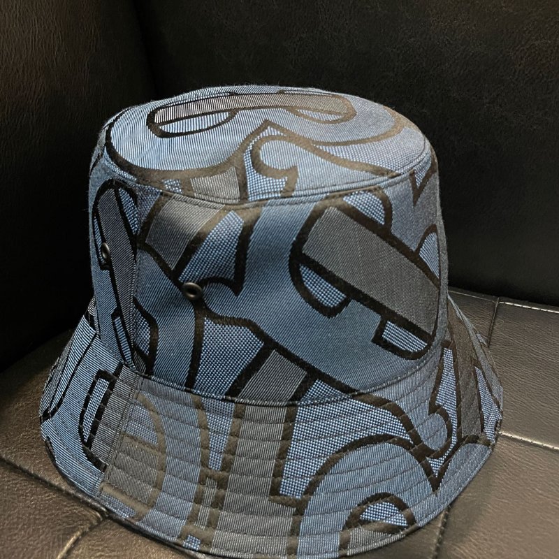 💎Han's house精品服飾💎BURBERRY TB 格紋 漁夫 帽子 男女可帶 雙面戴 原價13500-0