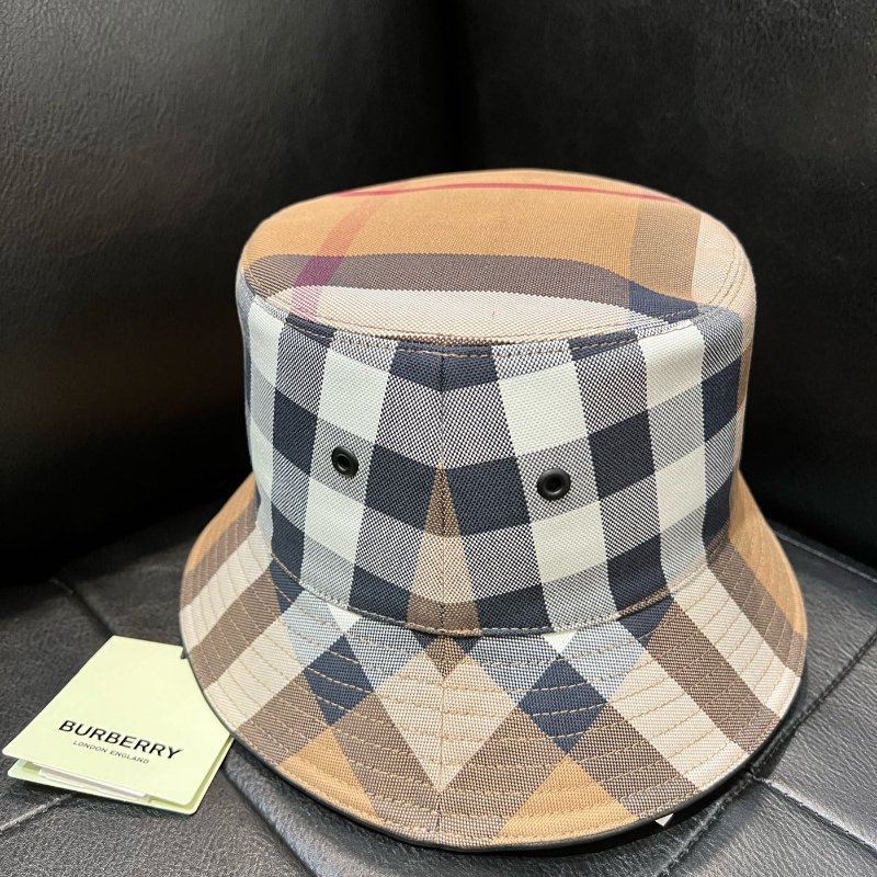 💎Han's house精品服飾💎BURBERRY 格紋 漁夫帽 帽子 男女可帶  原價14900-7