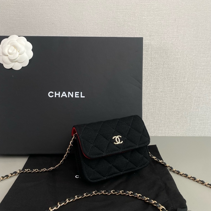 Chanel 23C mini Woc-1