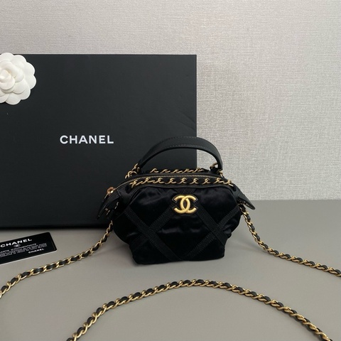 Chanel 22P 黑金 Mini 餃子包｜尼龍緞面｜98新 31開｜附卡