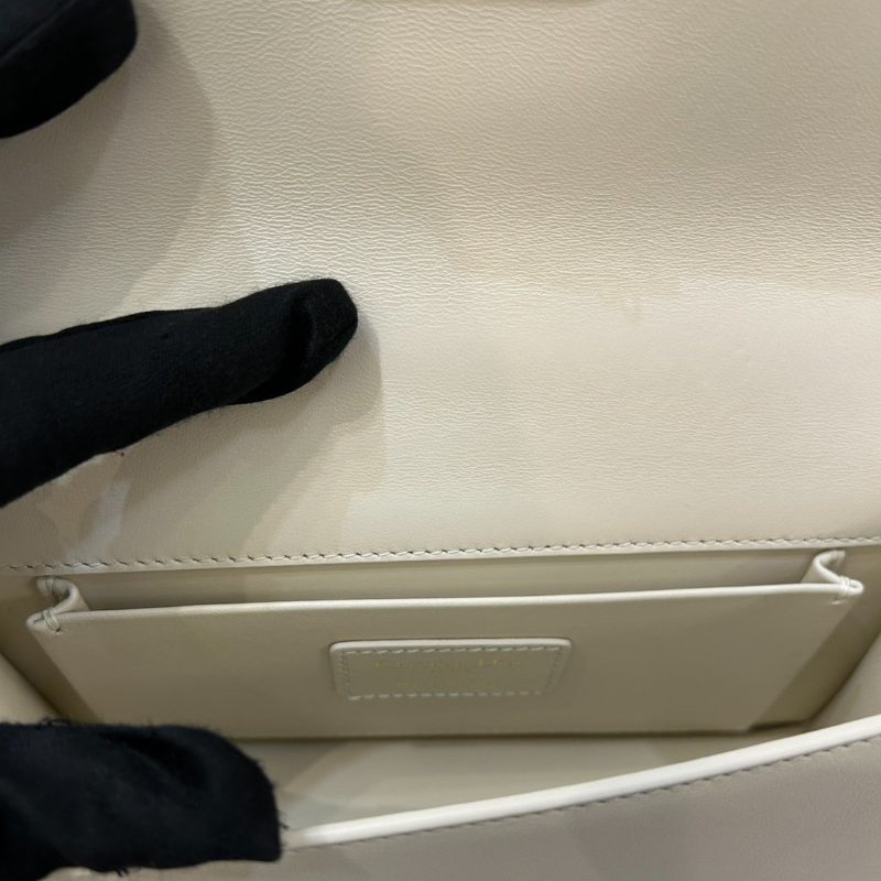 DIOR Montaigne 20cm 白金鍊包-7