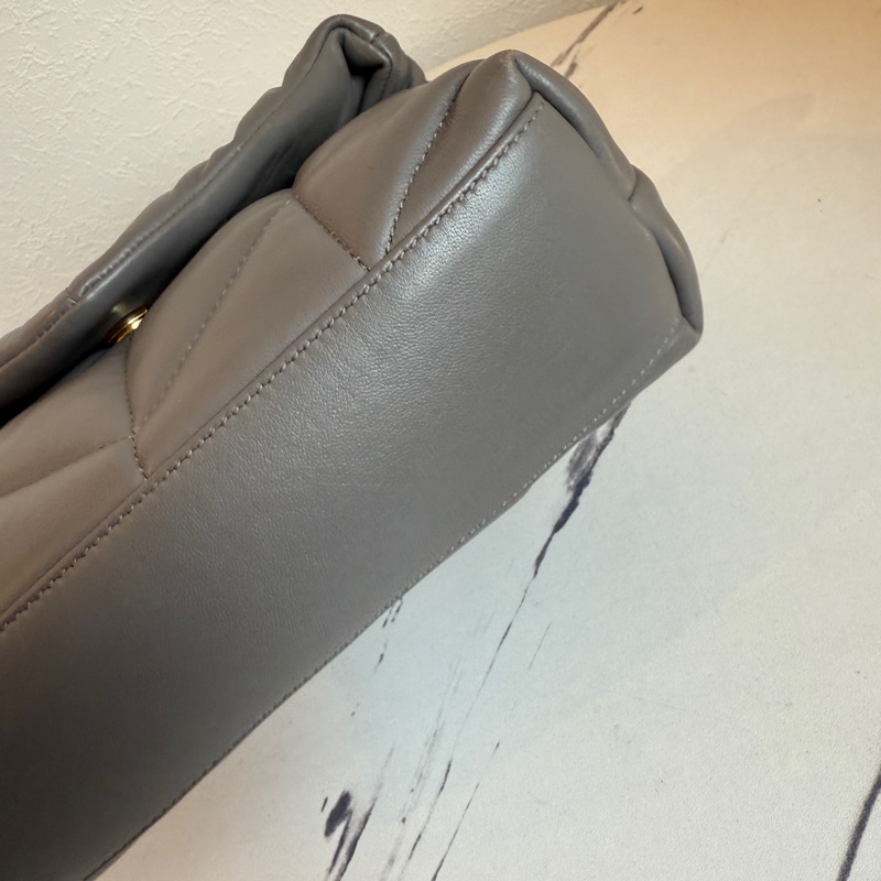 ysl 超好看的灰色 斜背包~~-6