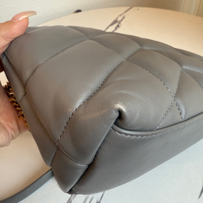 ysl 超好看的灰色 斜背包~~-16