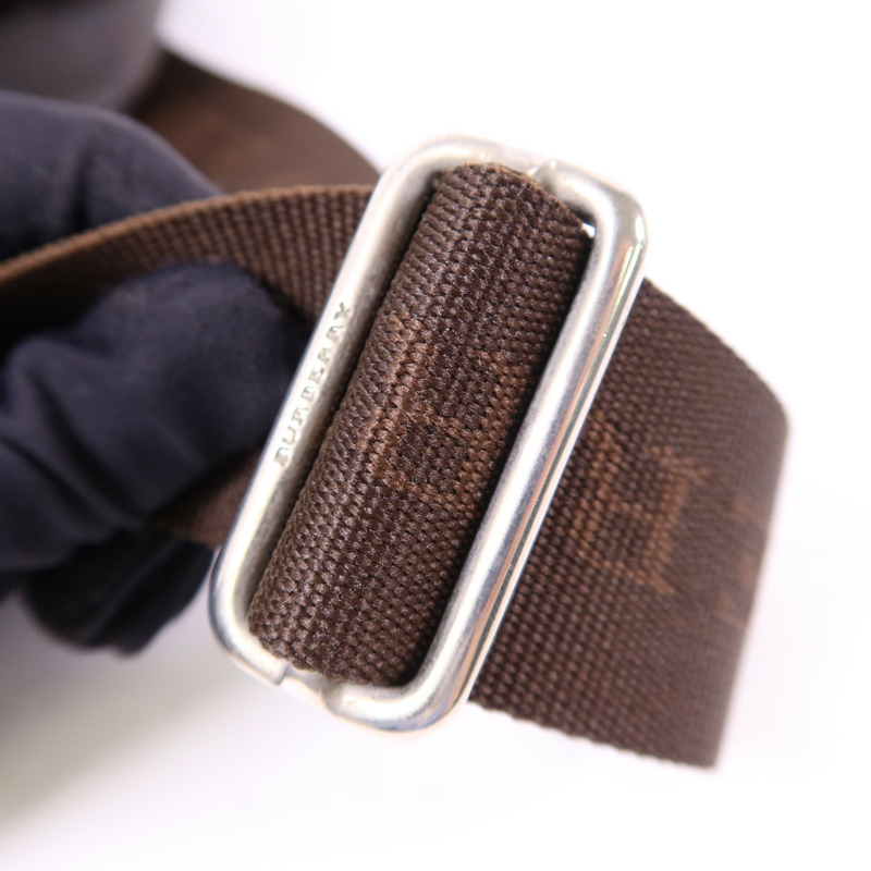 BURBERRY 塗層帆布Shoulder Bag銀扣肩背袋-9