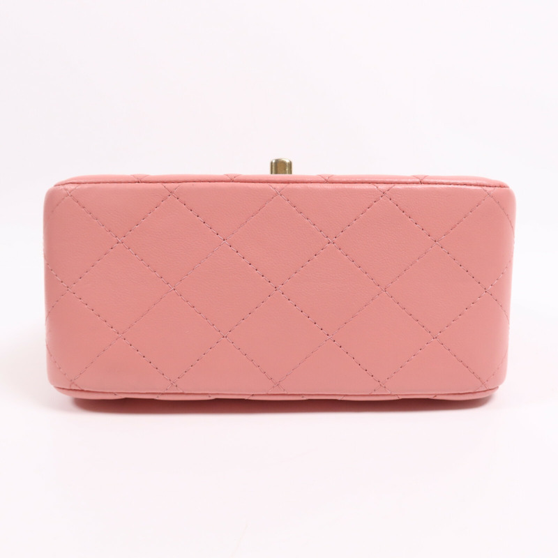 CHANEL 羊皮皮革Mini Classic 17金扣鏈帶肩背袋-3