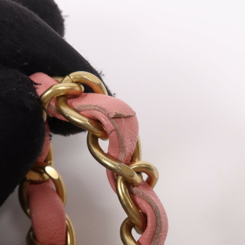 CHANEL 羊皮皮革Mini Classic 17金扣鏈帶肩背袋-14