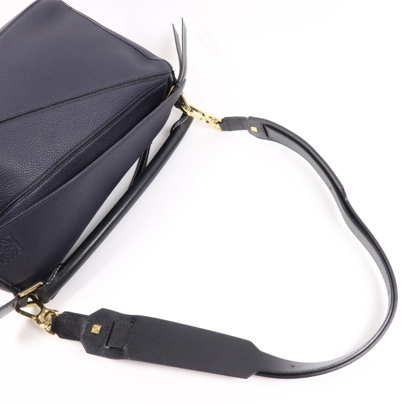 LOEWE 牛皮皮革2 way Shoulder Bag金扣手挽肩背兩用袋-10