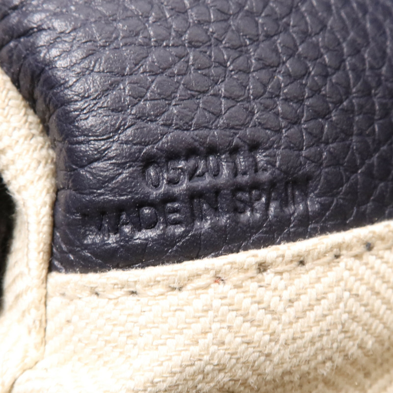 LOEWE 牛皮皮革2 way Shoulder Bag金扣手挽肩背兩用袋-14