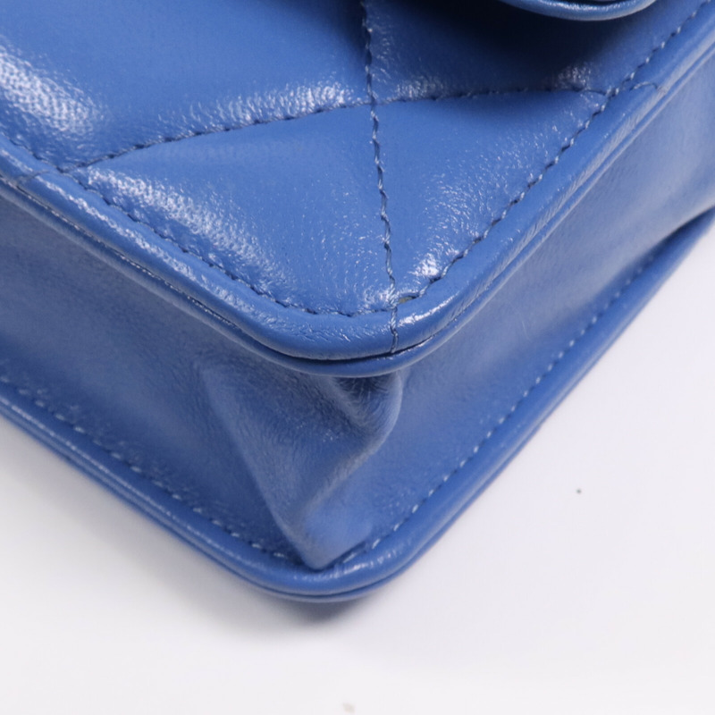 CHANEL 羊皮皮革19 WOC Wallet On Chain鏈帶手挽肩背兩用袋-9