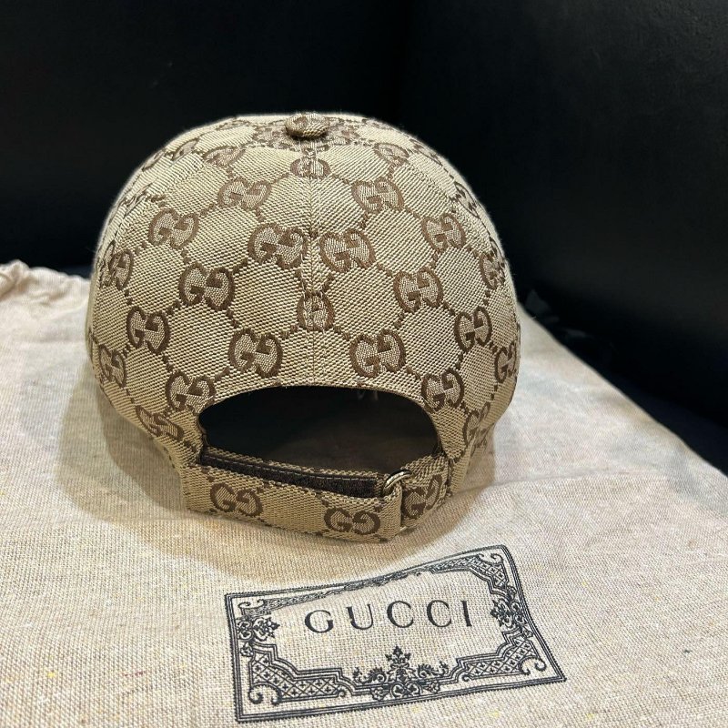 💎Han's house精品服飾💎GUCCI 滿版 老花 帽子 義大利製 576253-1