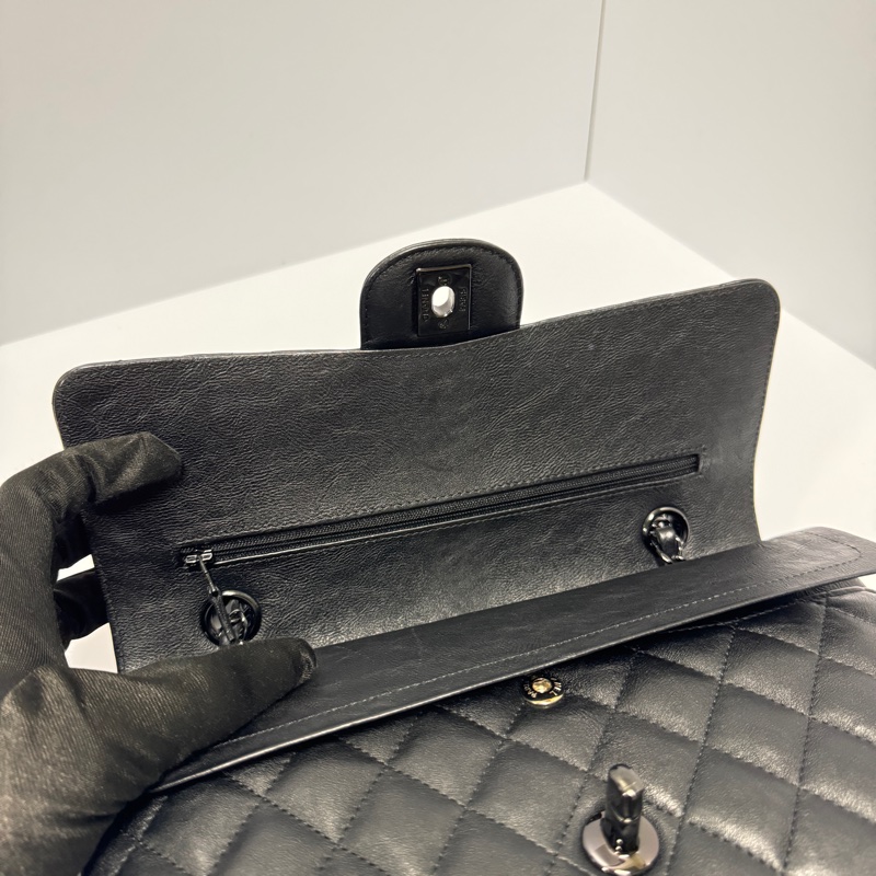 （99新閒置品💝） Chanel CF25牛皮 “so black” 限量款 專櫃40萬以上-18
