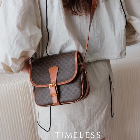 Celine 凱旋門老花豆腐斜挎包