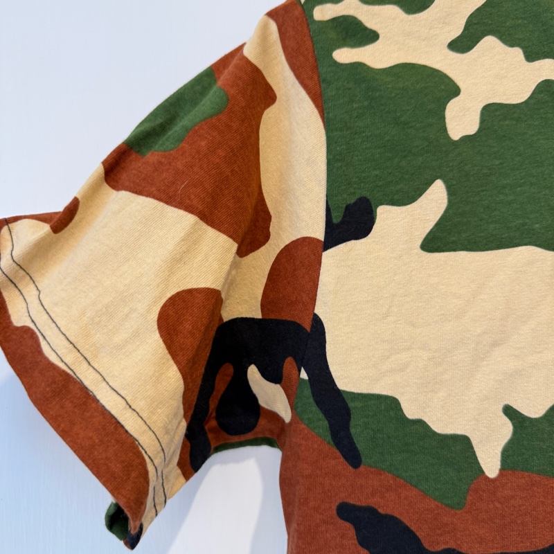 克羅心 迷彩上衣男生m-5