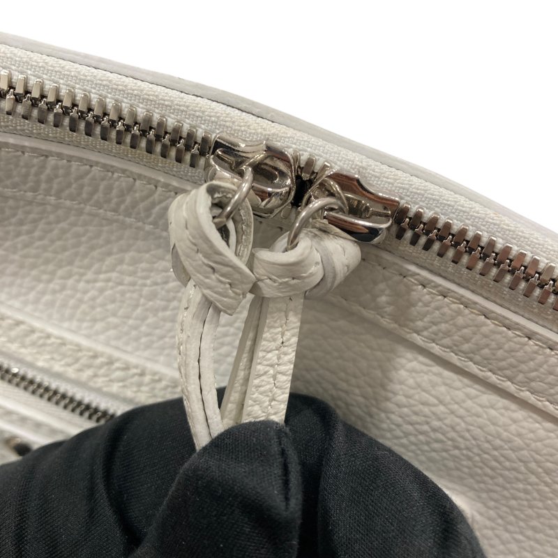 BALENCIAGA 巴黎世家 NEO CLASSIC HOBO BAG 皮革 胸/腰包 白色-16