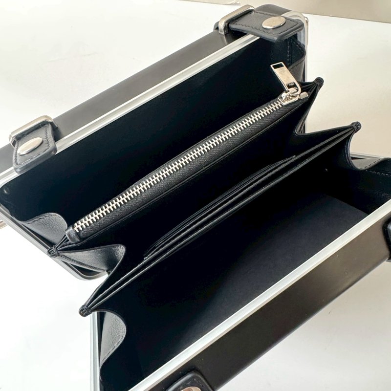 DIOR x RIMOWA 聯名 絕版 限量 黑色 鋁合金 手拿 斜背 行李箱包-7