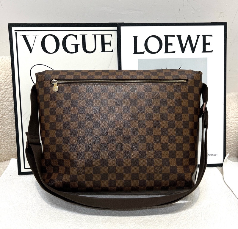 LV 布魯克林經典棕色棋盤 District公文包男士單肩包斜挎包 可調節肩帶 底長約34-1