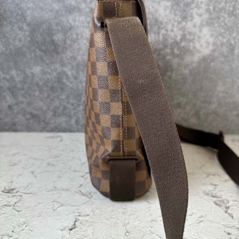 Louis Vuitton 棕色棋盤格郵差包公文包斜挎包 尺寸約32*25*5-1