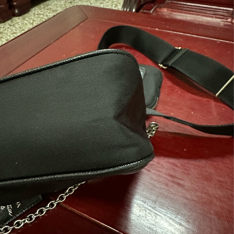 ［二手］Prada 三合一 尼龍黑色肩背包 hobo包-4