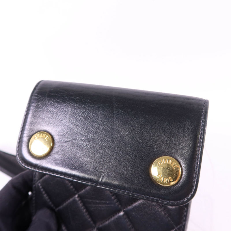 CHANEL 羊皮皮革Waist Bag金扣腰包-18