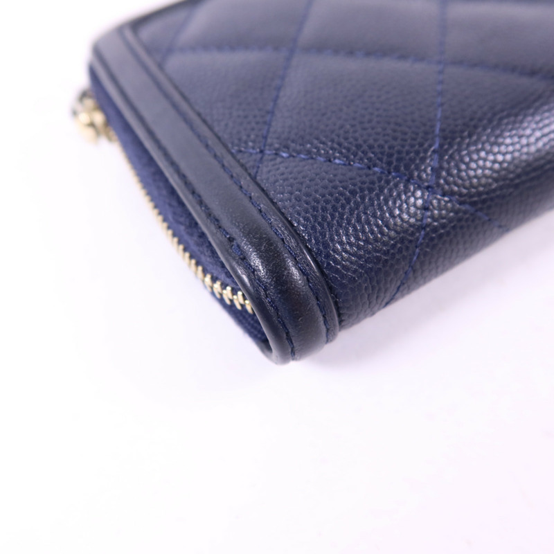 CHANEL 牛皮皮革Zipper Wallet金扣錢包-13