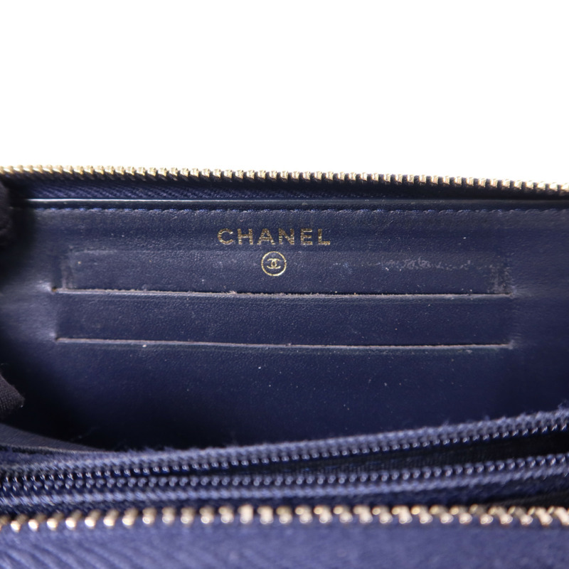 CHANEL 牛皮皮革Zipper Wallet金扣錢包-16