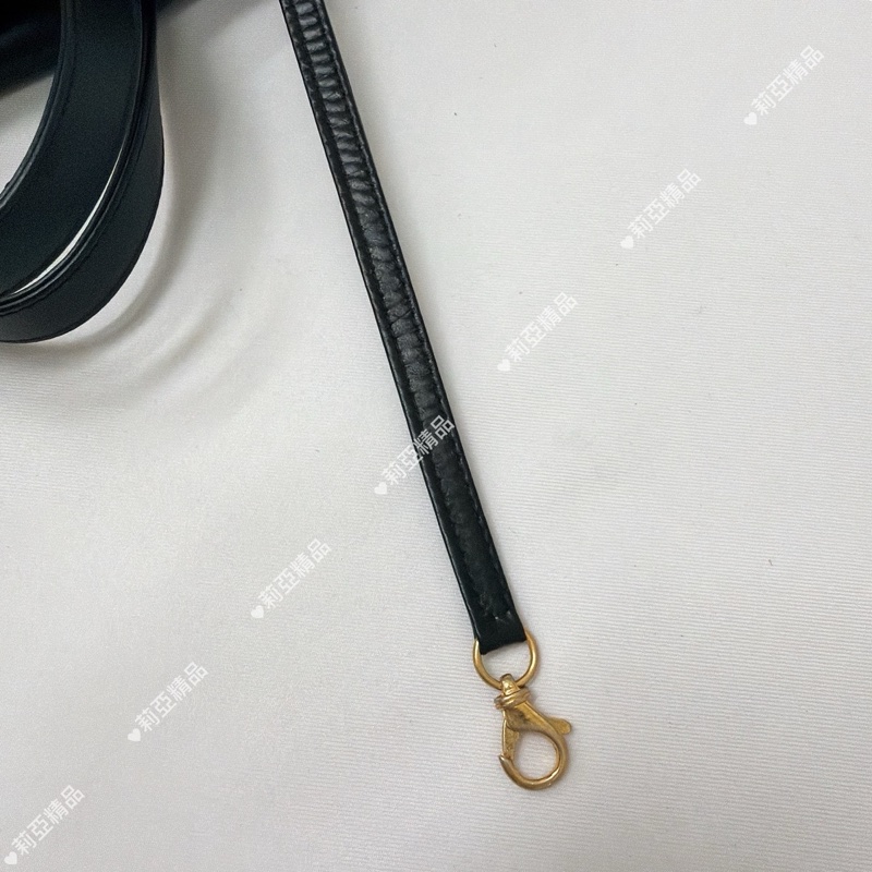 莉亞精品♡ Chanel 22bag 黑金雙肩包 二手美包-9