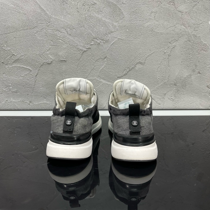 CHANEL 香奈兒 水洗黑白雙C運動鞋/尺碼 35碼/狀態99新-3