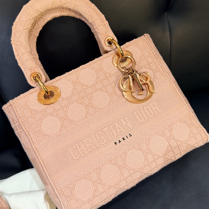 DIOR 粉色藤格紋金扣 帆布戴妃包 20年編碼 尺寸約24×11×20cm-5