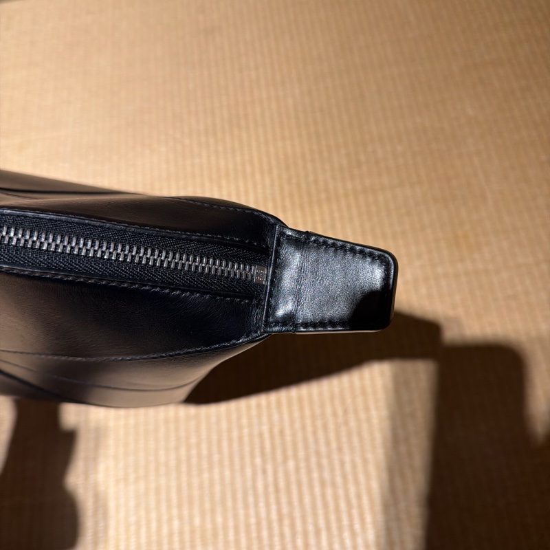 Loewe 手拿包化妝包-2