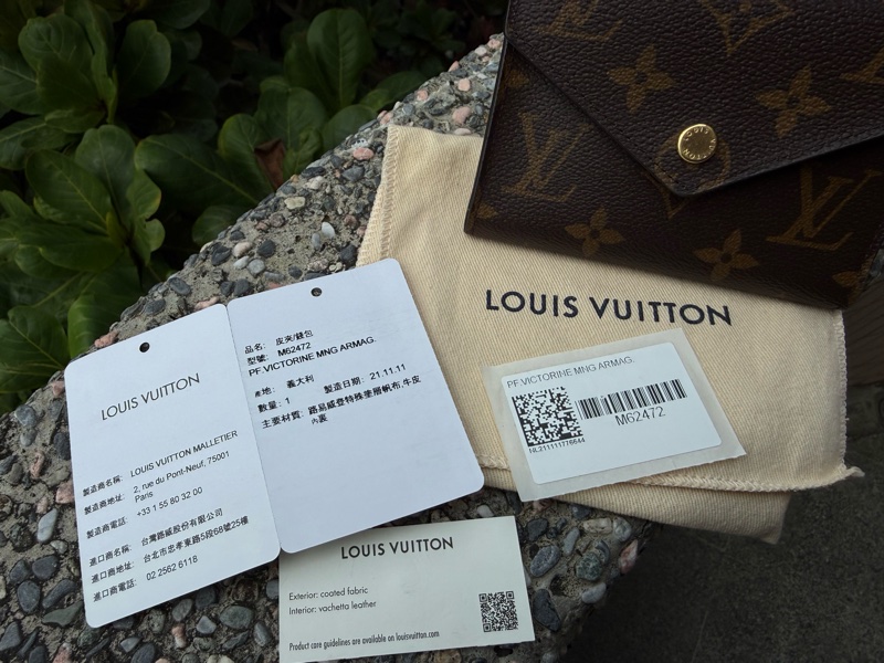 二手LV原花 M62472 Victorine 錢包金釦咖啡色內裡三折短夾-12