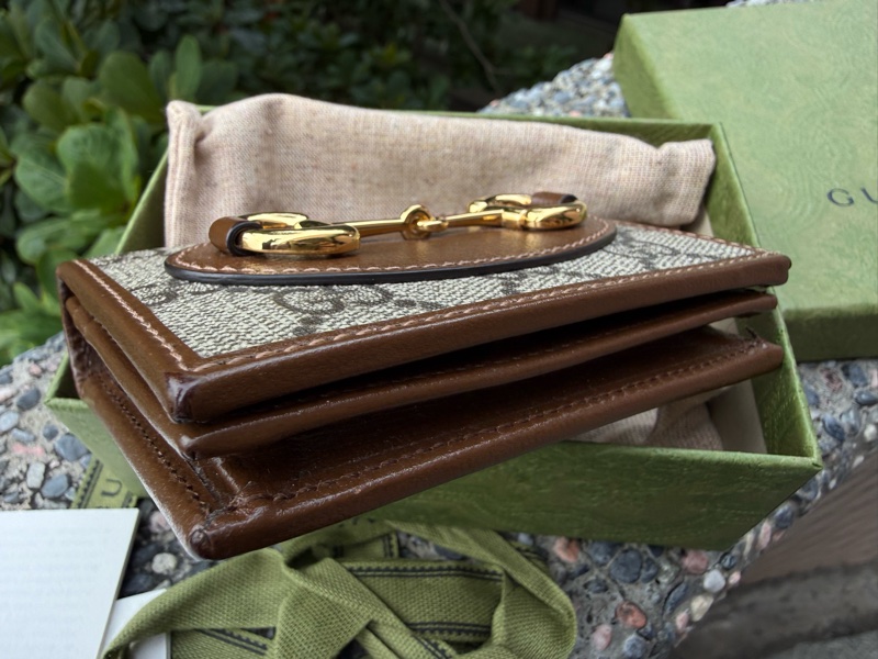 二手真品 GUCCI 1955系列 PVC Horsebit 復古焦糖色馬銜釦 621887對開釦子短夾-4