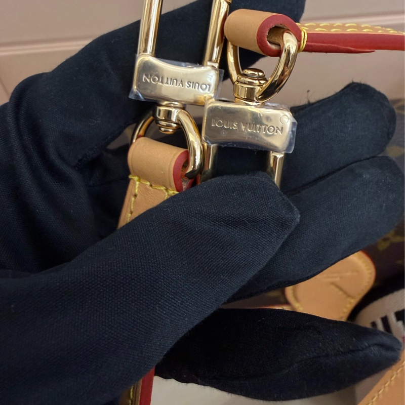 全新Louis Vuitton老花Diane法棍手提側背斜背包M45985-9