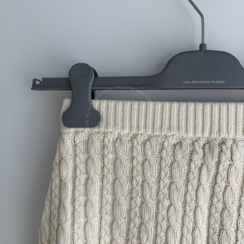 🖤Prada奶白針織短裙/Prada針織短裙/Prada短裙/Prada裙子/Prada針織外套/Prada套裝(21421/奶油白)🖤無花果精品-3