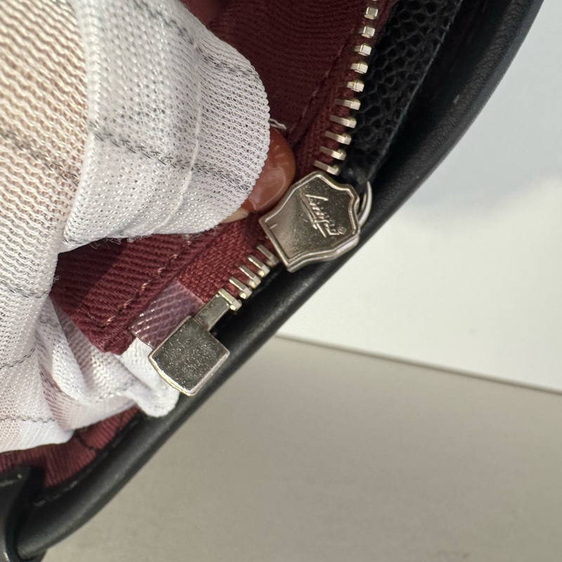 Chanel 黑銀菱格紋 魚子醬牛皮大Tote帶雙C Logo掛飾有子袋-18