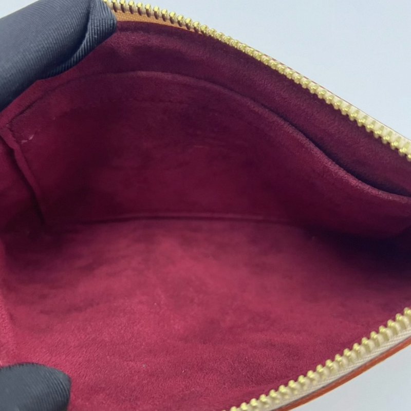 LV 村上隆聯名白三彩麻將包 20*11*1 98新配件塵袋-5