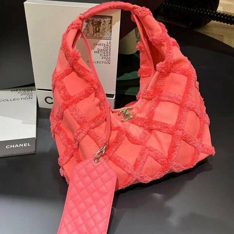 CHANEL 珊瑚粉金扣帆布流蘇hobo子母肩背腋下包37*47*14 99新配件塵袋