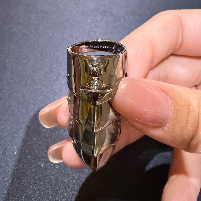 Vivienne Westwood armour 盔甲戒 XS 槍色 全新-0