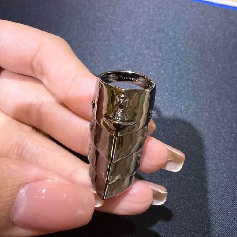 Vivienne Westwood armour 盔甲戒 XS 槍色 全新-7
