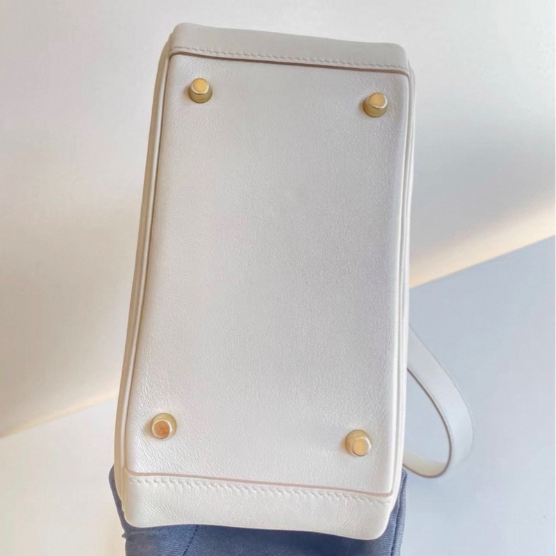 愛馬仕mini lindy 珍珠灰金扣  Swift皮 顯色很好看 Z刻-5