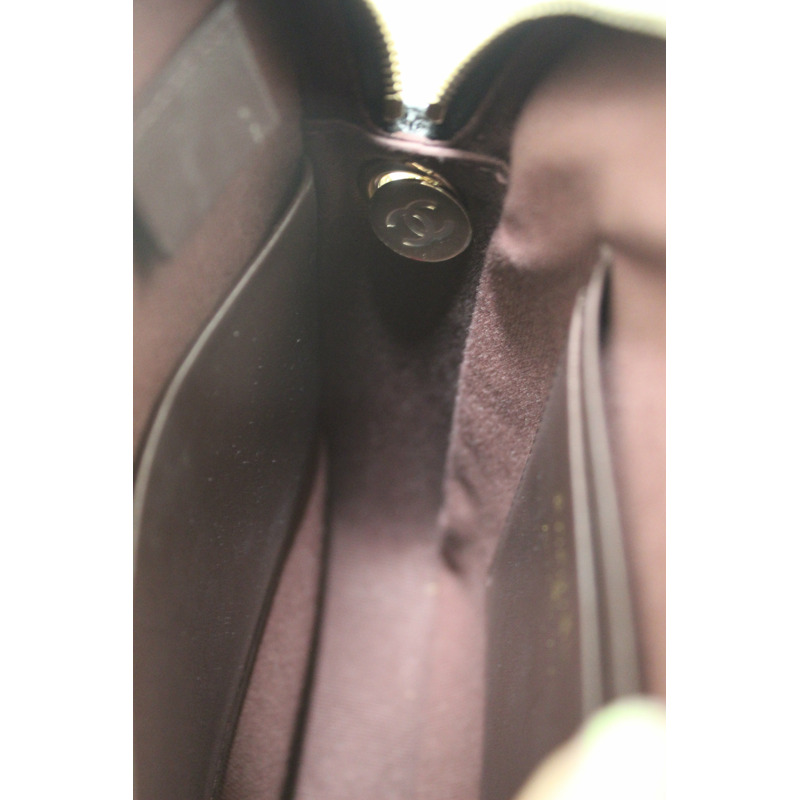 Chanel Black Caviar Quilted Leather Phone Holder Crossbody Bag-10