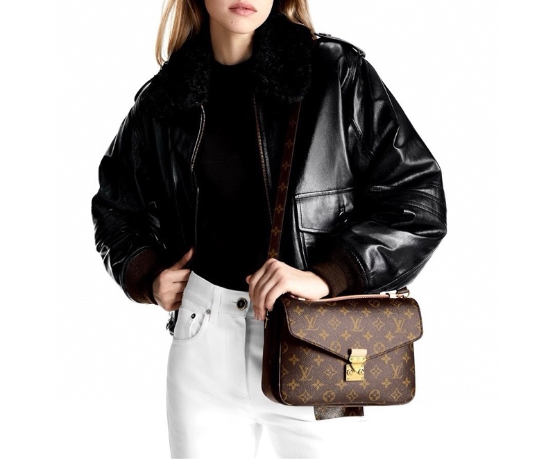 LV路易威登 經典老花郵差包-3