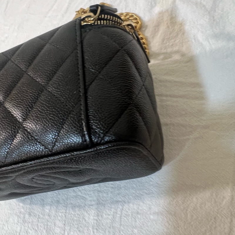 ෆ Chanel愛心調節扣化妝盒的包🖤-11