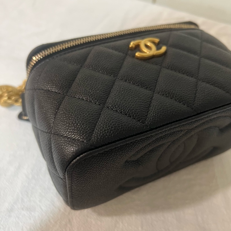 ෆ Chanel愛心調節扣化妝盒的包🖤-13